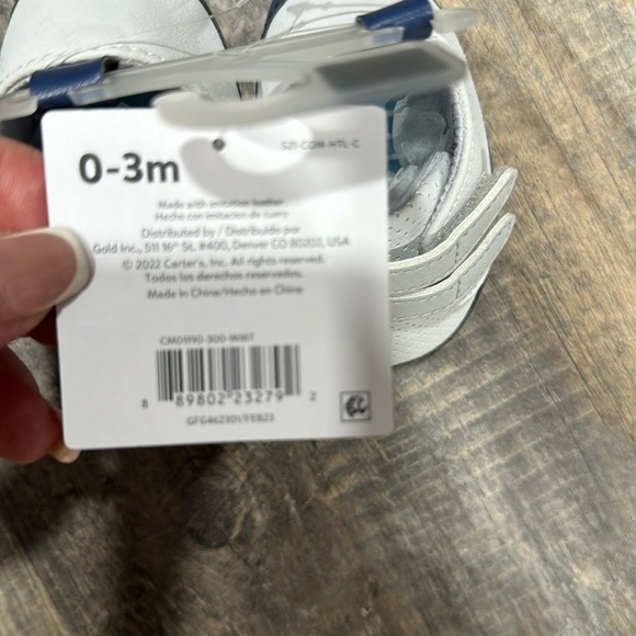 Carter’s comfortable athletic sneakers for infants - Picture 7 of 8